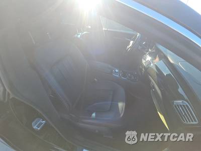 2012 Mercedes-Benz CLS 550 - zdjęcie 8 z 24 - miniatura