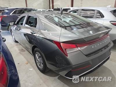 2024 Hyundai Elantra SE - zdjęcie 6 z 18 - miniatura