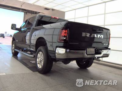 2026 Ram 2500 Big Horn Crew Cab Medium Bed - zdjęcie 6 z 26 - miniatura