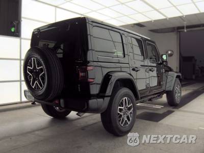 2026 Jeep Wrangler 4 Door Sahara - zdjęcie 4 z 24 - miniatura