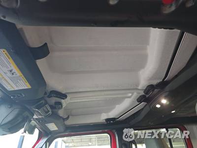 2026 Jeep Wrangler 4 Door Sahara - zdjęcie 22 z 29 - miniatura