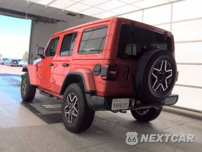 2026 Jeep Wrangler 4 Door Sahara - zdjęcie 6 z 23 - miniatura