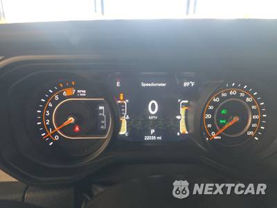 2026 Jeep Wrangler 4 Door Sahara - zdjęcie 12 z 30 - miniatura