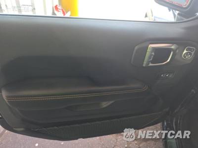 2026 Jeep Wrangler 4 Door Sahara - zdjęcie 9 z 25 - miniatura