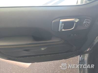 2026 Jeep Wrangler 4 Door Sahara - zdjęcie 9 z 26 - miniatura