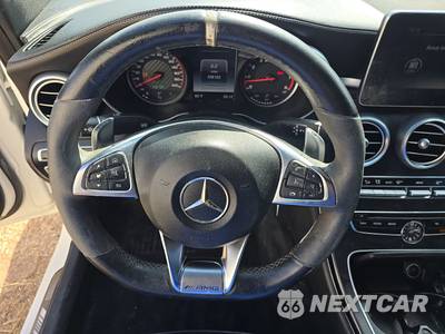 2017 Mercedes-Benz AMG C 63 S Sedan - zdjęcie 10 z 28 - miniatura
