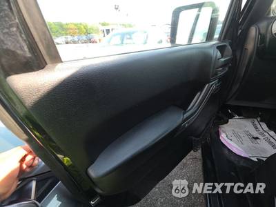 2013 Jeep Wrangler Sport - zdjęcie 9 z 30 - miniatura