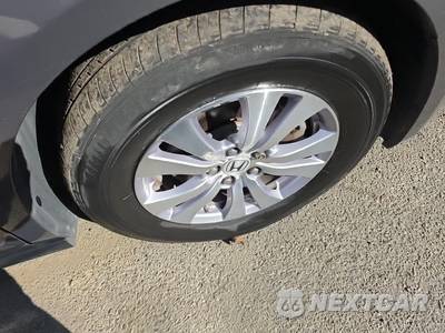 2016 Honda Odyssey EX-L w/RES 118.1" WB - zdjęcie 9 z 21 - miniatura
