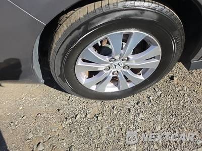 2016 Honda Odyssey EX-L w/RES 118.1" WB - zdjęcie 10 z 21 - miniatura