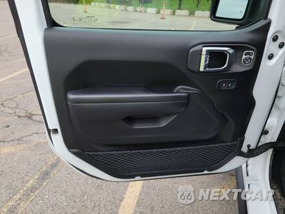 2021 Jeep Gladiator Rubicon Crew Cab Medium Bed - zdjęcie 15 z 26 - miniatura