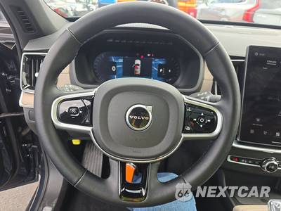 2026 Volvo XC90 B6 Plus 7-Passenger - zdjęcie 10 z 29 - miniatura