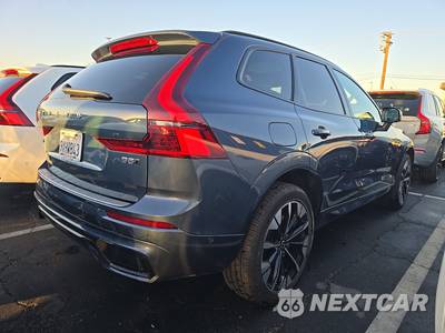 2026 Volvo XC60 B5 Plus - zdjęcie 4 z 34 - miniatura