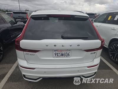 2026 Volvo XC60 B5 Plus - zdjęcie 5 z 35 - miniatura