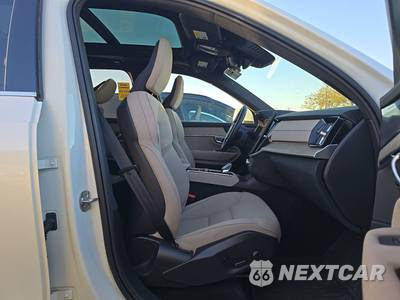 2026 Volvo XC90 B6 Plus 7-Passenger - zdjęcie 8 z 36 - miniatura