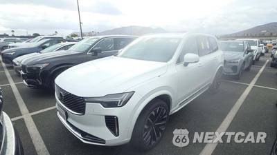 2026 Volvo XC90 B6 Plus 7-Passenger - zdjęcie 22 z 36 - miniatura