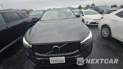 2026 Volvo XC60 B5 Plus - zdjęcie 17 z 37 - miniatura