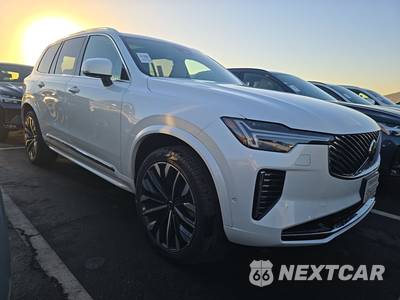 2026 Volvo XC90 B6 Plus 7-Passenger - zdjęcie 3 z 36 - miniatura