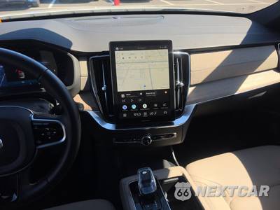 2026 Volvo XC90 B6 Plus 7-Passenger - zdjęcie 11 z 42 - miniatura