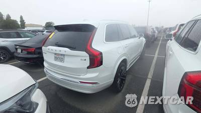2026 Volvo XC90 B6 Plus 7-Passenger - zdjęcie 26 z 31 - miniatura