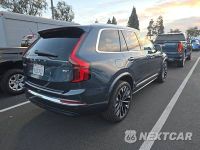 2026 Volvo XC90 B6 Plus 7-Passenger - zdjęcie 4 z 33 - miniatura