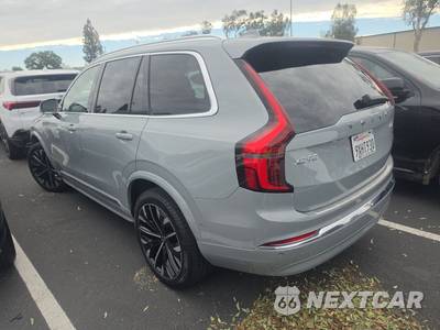 2026 Volvo XC90 B6 Plus 7-Passenger - zdjęcie 6 z 32 - miniatura