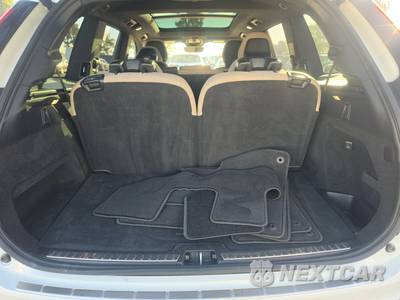 2026 Volvo XC90 B6 Plus 7-Passenger - zdjęcie 17 z 26 - miniatura