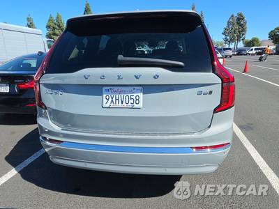 2026 Volvo XC90 B6 Plus 7-Passenger - zdjęcie 5 z 30 - miniatura