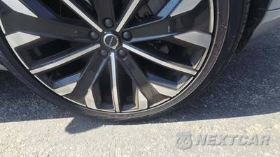 2026 Volvo XC90 B6 Plus 7-Passenger - zdjęcie 28 z 30 - miniatura