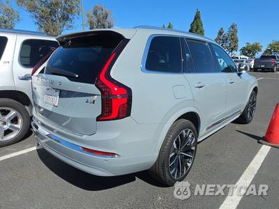 2026 Volvo XC90 B6 Plus 7-Passenger - zdjęcie 4 z 33 - miniatura