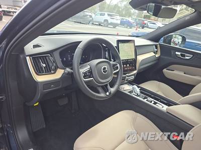 2026 Volvo XC60 B5 Plus - zdjęcie 11 z 31 - miniatura