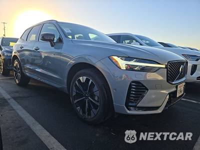 2026 Volvo XC60 B5 Plus - zdjęcie 3 z 39 - miniatura