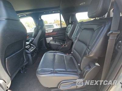 2021 Lincoln Navigator L Reserve - zdjęcie 13 z 24 - miniatura