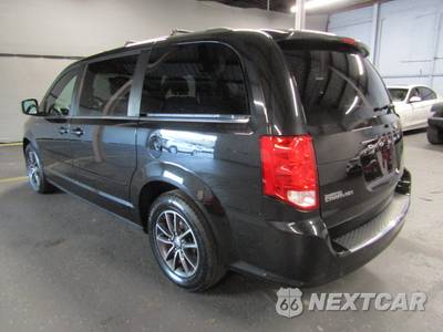 2017 Dodge Grand Caravan SXT 121.2" WB - zdjęcie 4 z 21 - miniatura