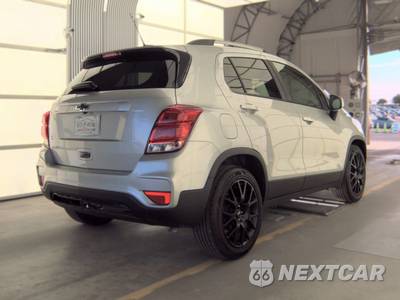 2021 Chevrolet Trax LT 1LT - zdjęcie 4 z 27 - miniatura