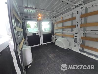 2025 Ram ProMaster 2500 Cargo Van Tradesman w/Passenger Seat Low Roof 136.0" WB - zdjęcie 14 z 20 - miniatura