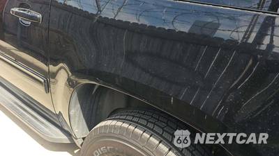 2014 Chevrolet Suburban LT 1LT - zdjęcie 21 z 30 - miniatura