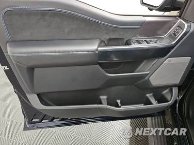 2025 Ford F-150 Hybrid Platinum Crew Cab Short Bed - zdjęcie 9 z 31 - miniatura