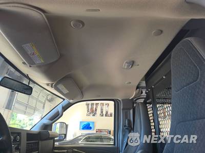 2025 GMC Savana 2500 Cargo Van 1WT 135.0" WB - zdjęcie 17 z 22 - miniatura