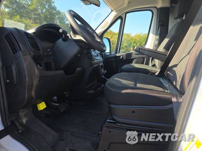 2025 Ram ProMaster 2500 Cargo Van Tradesman w/Passenger Seat Low Roof 136.0" WB - zdjęcie 13 z 29 - miniatura