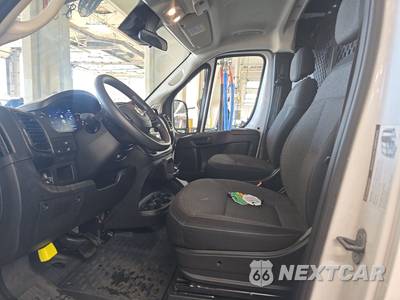 2025 Ram ProMaster 2500 Cargo Van Tradesman w/Passenger Seat Low Roof 136.0" WB - zdjęcie 7 z 40 - miniatura