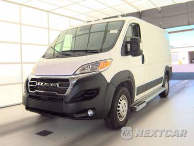 2025 Ram ProMaster 2500 Cargo Van Tradesman w/Passenger Seat Low Roof 136.0" WB - zdjęcie 1 z 31 - miniatura