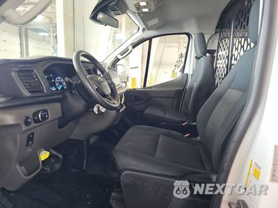 2025 Ford Transit 250 Cargo Van Low Roof 130.0" WB - zdjęcie 7 z 32 - miniatura