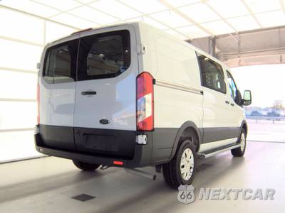 2025 Ford Transit 250 Cargo Van Low Roof 130.0" WB - zdjęcie 4 z 25 - miniatura