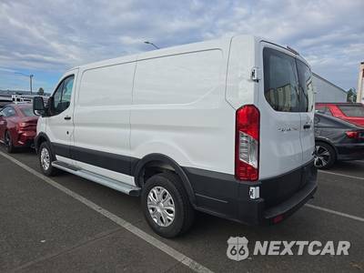 2025 Ford Transit 250 Cargo Van Low Roof 130.0" WB - zdjęcie 6 z 20 - miniatura