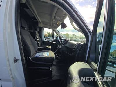 2025 Ram ProMaster 2500 Cargo Van Tradesman w/Passenger Seat Low Roof 136.0" WB - zdjęcie 8 z 30 - miniatura