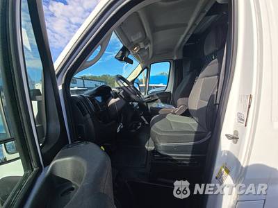 2025 Ram ProMaster 2500 Cargo Van Tradesman w/Passenger Seat Low Roof 136.0" WB - zdjęcie 7 z 30 - miniatura