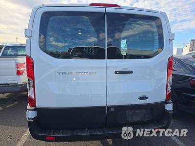 2025 Ford Transit 250 Cargo Van Low Roof 130.0" WB - zdjęcie 5 z 27 - miniatura