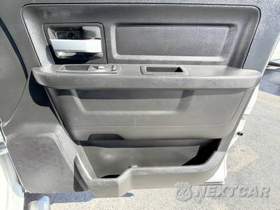 2019 Ram 2500 Tradesman Crew Cab Long Bed - zdjęcie 20 z 22 - miniatura