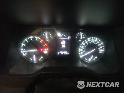 2023 Toyota Tundra Limited Crew Cab Short Bed - zdjęcie 12 z 22 - miniatura