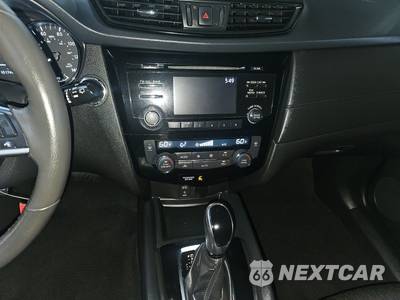 2017 Nissan Rogue SV - zdjęcie 11 z 39 - miniatura